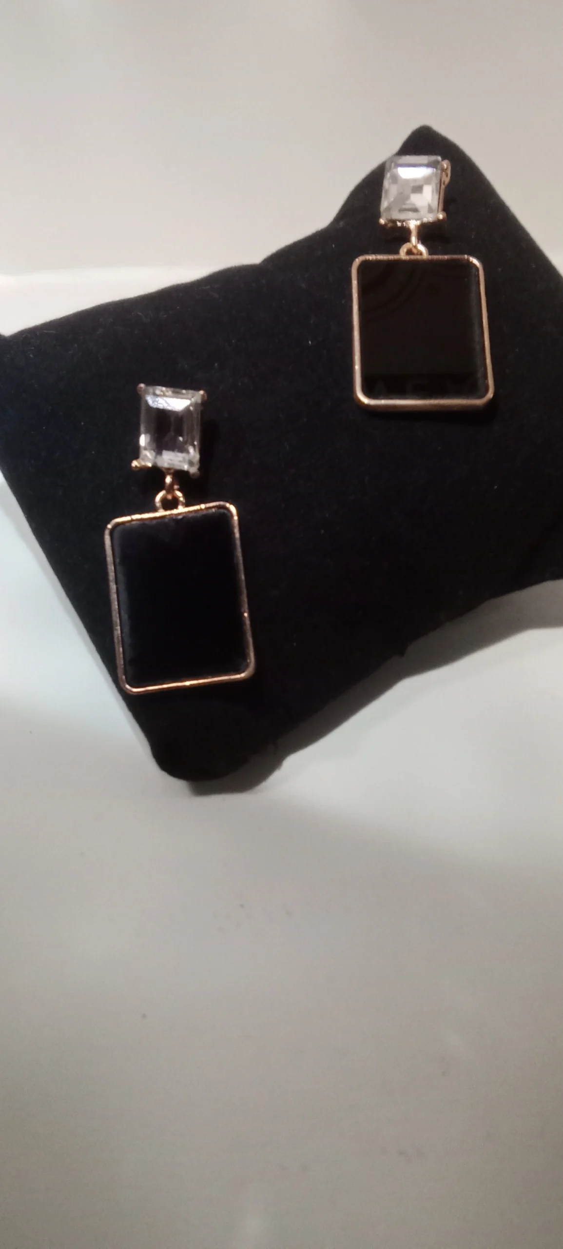 11 (2) gold square drop earrings - Image 2